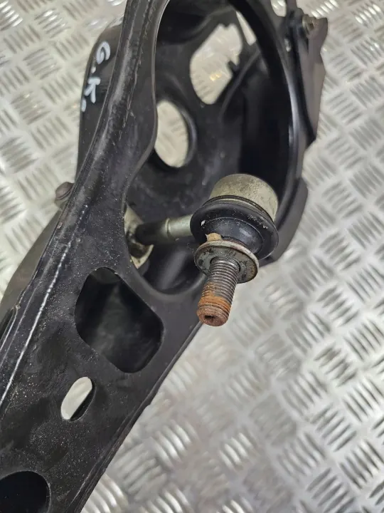 Siège ressort arrière gauche OEM 01223 Toyota RAV4 image 3