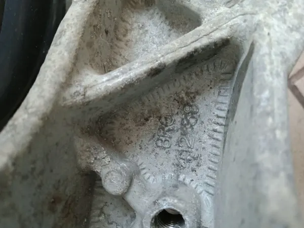 Amortizzatore anteriore sinistro AUDI A4 B8 / A5 8T 07 8K0413031AF image 6