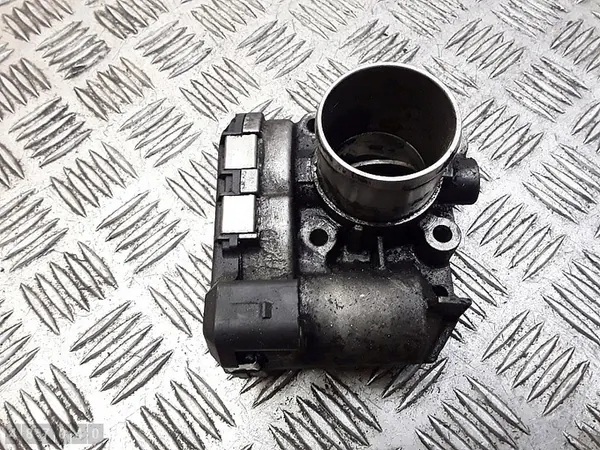 Corps de papillon Renault Laguna 2008 2000dci h8200330812 image 2