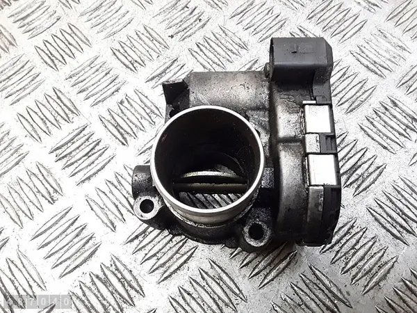 Corps de papillon Renault Laguna 2008 2000dci h8200330812 image 4