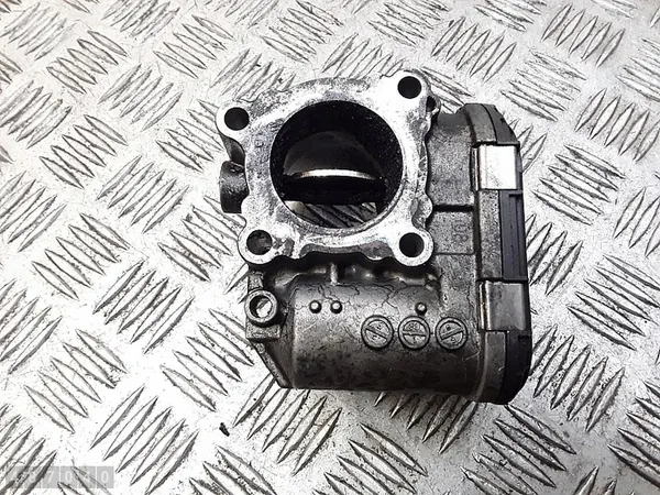 Corps de papillon Renault Laguna 2008 2000dci h8200330812 image 6