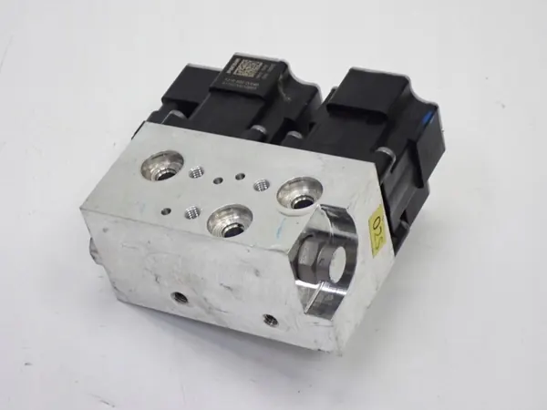 Ilmastointilaajennusventtiili OEM 1EA816702C Cupra Born VW ID3 image 3