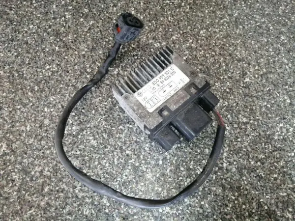 Kylarfläktrelä OEM 8D0959501C för Audi A6 Avant image 2