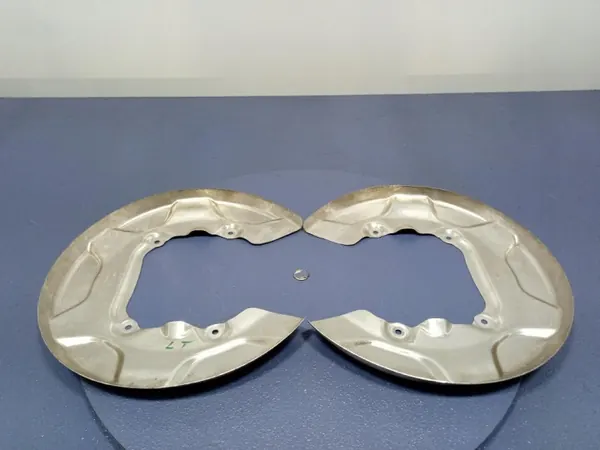 OEM Ambit-986799- Jarrulevyjen Suojat Taka BMW iX2 image 2