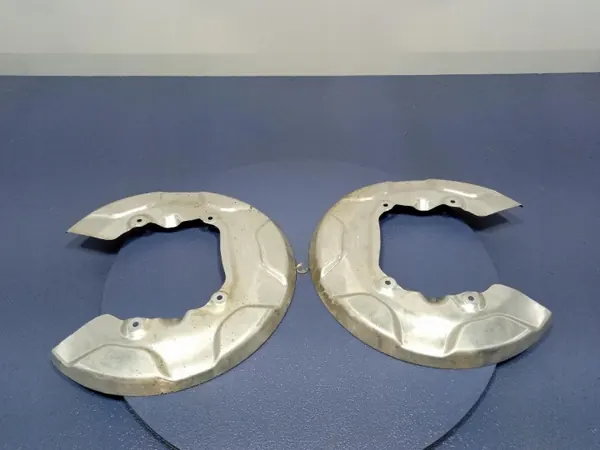 OEM Ambit-986799- Jarrulevyjen Suojat Taka BMW iX2 image 4
