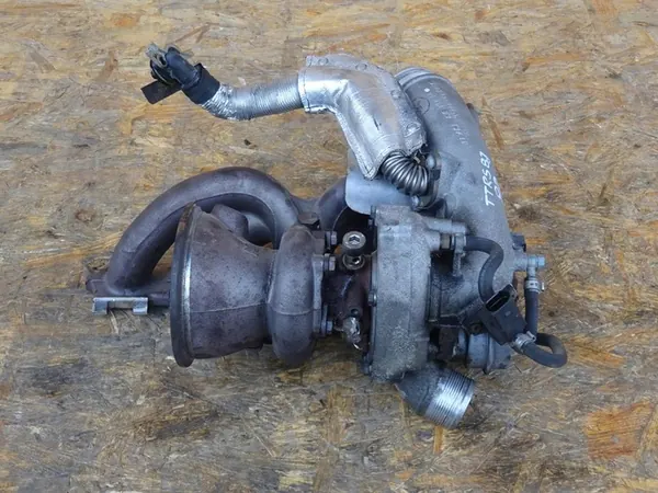 Turbocompresor AUDI RS3 8P TTRS 8J 2.5 TFSI 07K145701B image 2