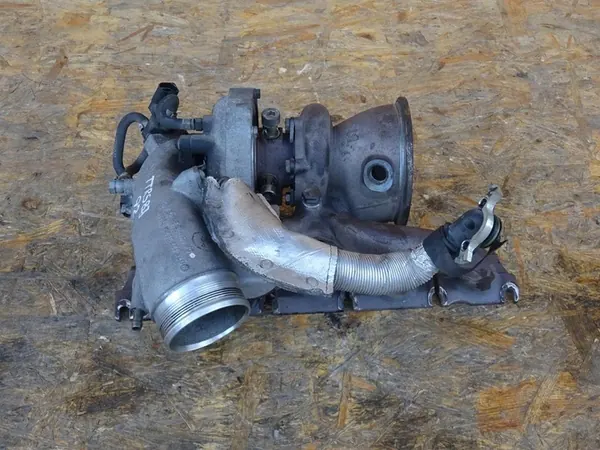 Turbocompresor AUDI RS3 8P TTRS 8J 2.5 TFSI 07K145701B image 4