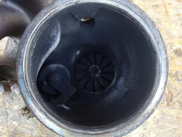 Turbocompresor AUDI RS3 8P TTRS 8J 2.5 TFSI 07K145701B image 6