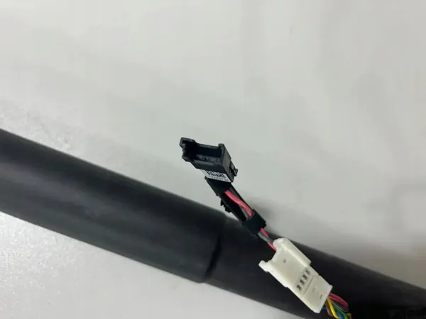Actuador de maletero derecho OEM 9450475 para BMW X1 image 4