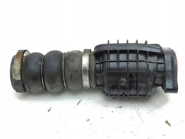 Peugeot 308 2017 Luftansaugschlauch image 6