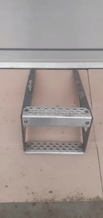 Marches Échelle Renault Volvo FH 4 OEM 21891809 image 1