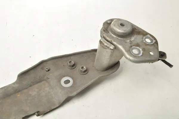 BMW G26 Bakre underrede balktäckning OEM 9884696 image 4