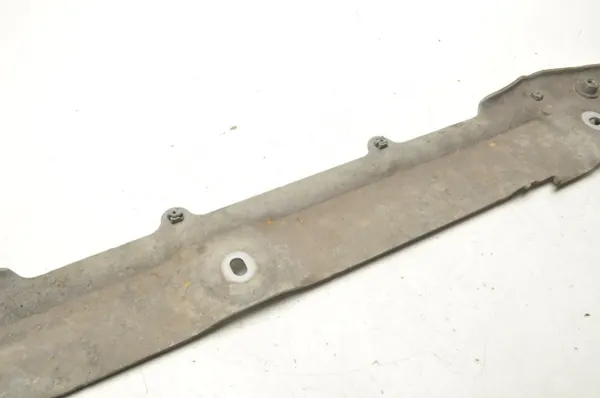 BMW G26 Bakre underrede balktäckning OEM 9884696 image 8