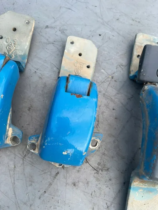 OEM MEFJUU Bisagras Puerta Trasera Renault Master I image 3