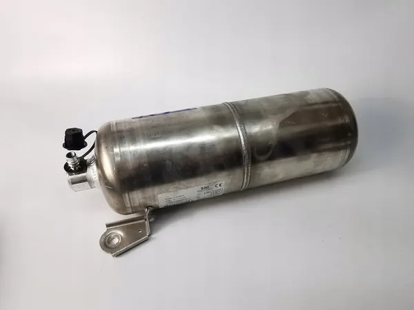 Réservoir d'air Volvo XC90 II 31360725 image 1