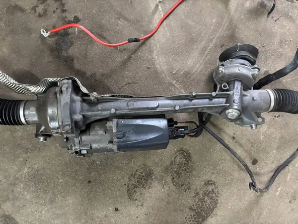 Direção 5Q0959439P 5Q0909143P image 2