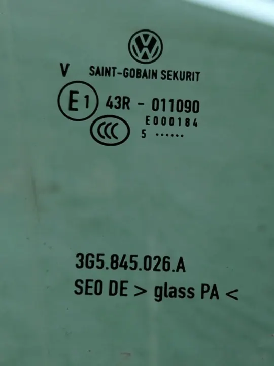 OEM E143R-011090 Hecktür rechts Scheibe Volkswagen image 3