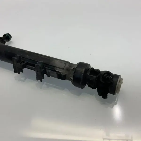 Buse de lave-glace phare gauche OEM A1668601147 image 3