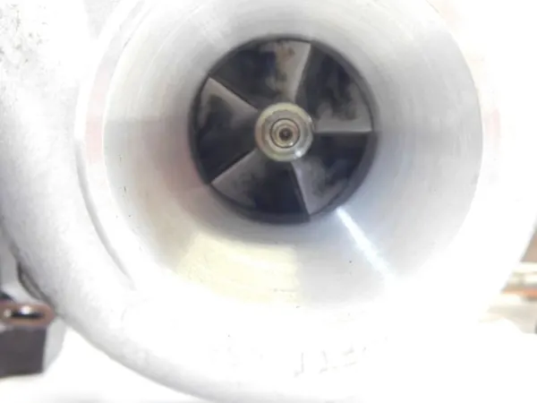 Turbo OEM 55196766 para Opel 1.9 CDTI - Usado image 6