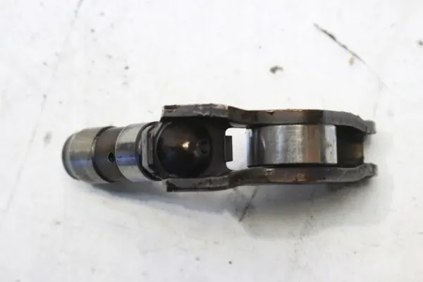 Venttiilitalttojen Sarja OEM BWA 16kpl Skoda Octavia 2.0 image 4