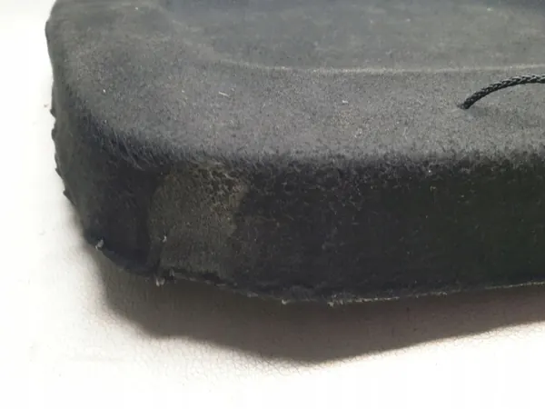 Estante Trasera Toyota Yaris III OEM 64330-0D240 Usada image 8