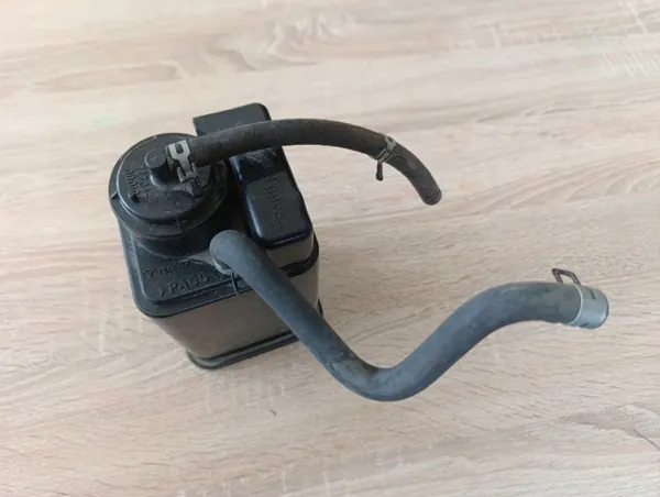 Toyota Yaris I Actiefkoolfilter 77704-0D010 image 4