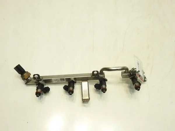 OEM 03C906039A Rail d'injection pour VW Touran 1.4 TSI image 5
