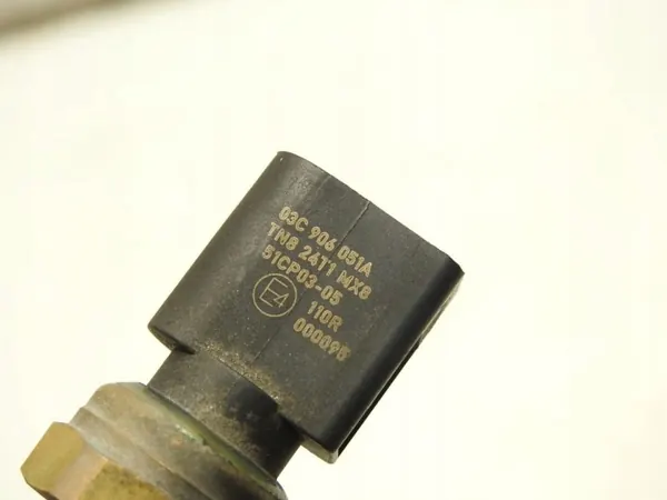 OEM 03C906039A Rail d'injection pour VW Touran 1.4 TSI image 9