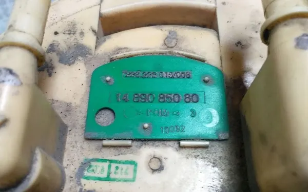 Polttoainepumppu PEUGEOT 807 2.2L Diesel 2004 OEM 223222015 image 3