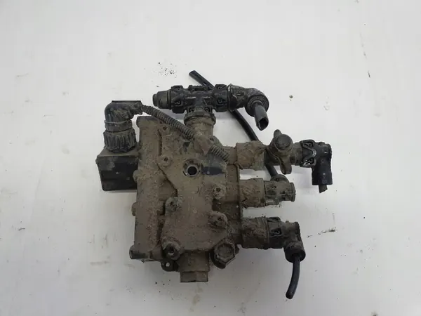 Luftfjädringsventil OEM 4420012221 för Iveco Stralis image 3