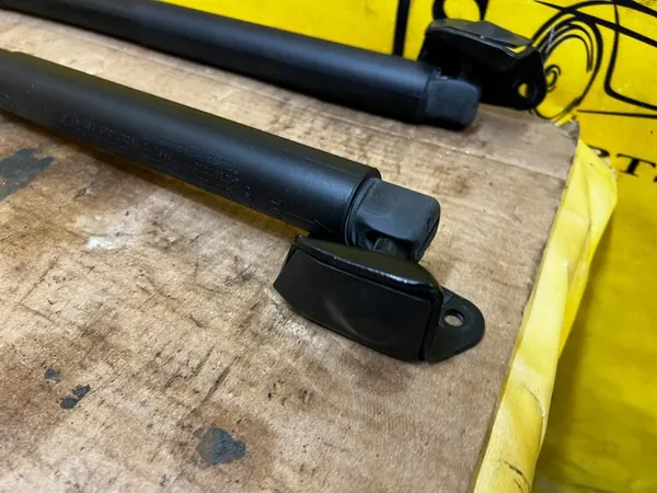 Actionneurs de hayon électrique Mercedes GLS X166 image 3