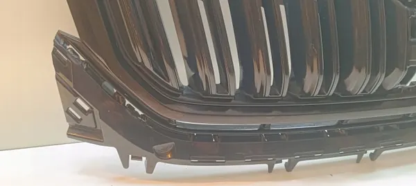 Skoda Kodiaq RS VRS 2016-19 etupuskurin ritilä OEM 565853663E image 5