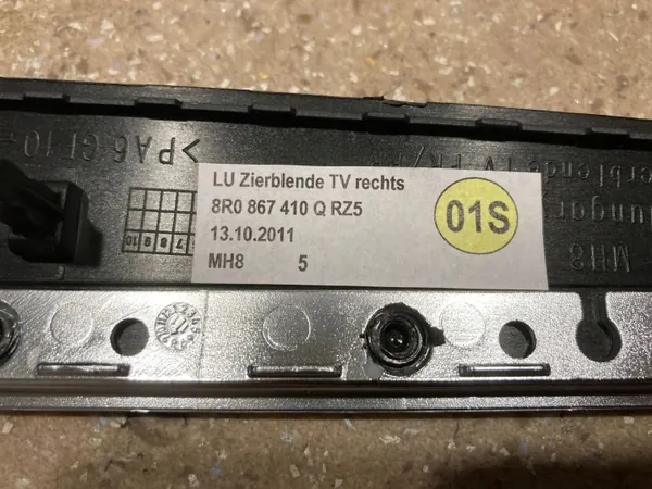 Audi Q5 SQ5 sidokitt set OEM 8R0867410Q image 9