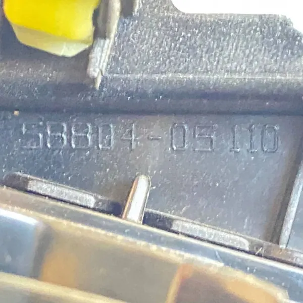 Cinzeiro Toyota OE 58804-05110 - Estado usado image 8