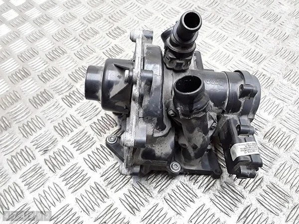 Bomba de agua de calefacción Skoda Octavia 2017 2000tsi 06l121012h image 3