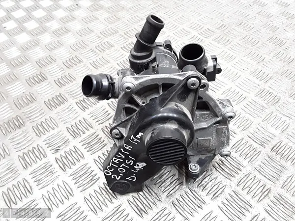 Bomba de agua de calefacción Skoda Octavia 2017 2000tsi 06l121012h image 4
