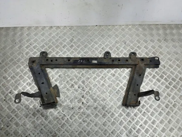 Renault Clio IV Subchasis Delantero OEM AMD90646 image 2