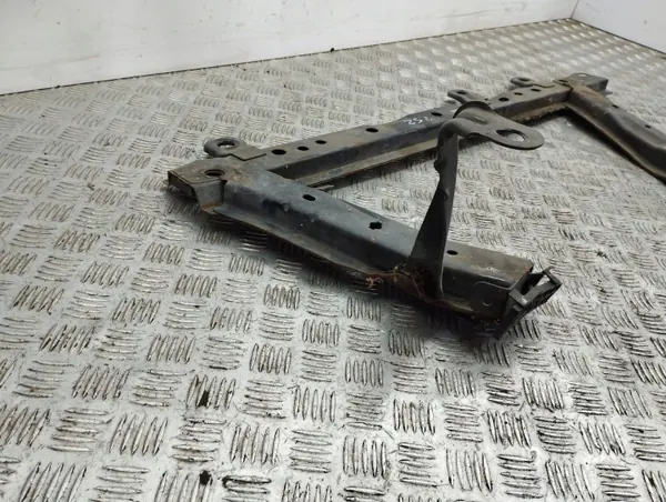 Renault Clio IV Subchasis Delantero OEM AMD90646 image 3
