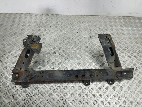 Renault Clio IV Subchasis Delantero OEM AMD90646 image 7