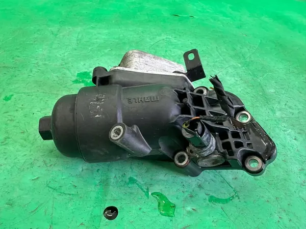 Oljefilterbas 26410-2A010 Hyundai i20 I Lift 1.1 CRDI image 4