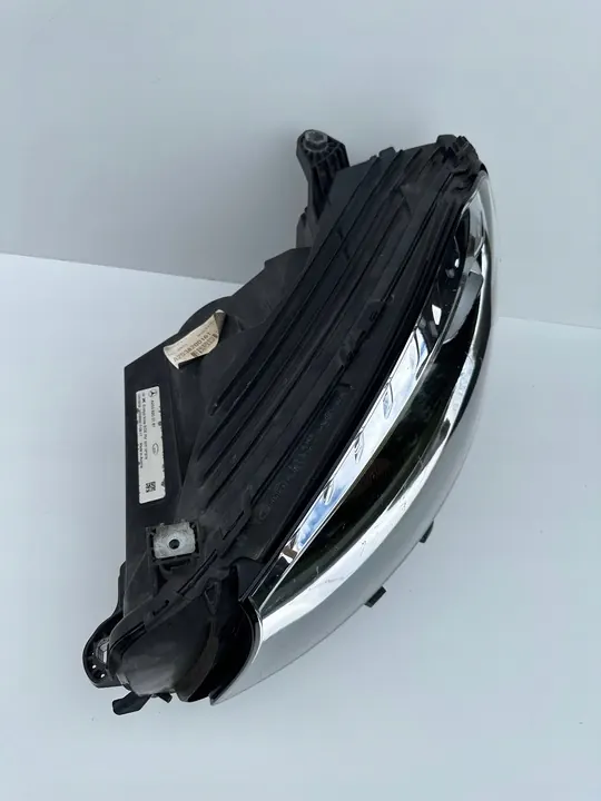 MERCEDES GLC Linker Voorlicht A2538200161 image 3