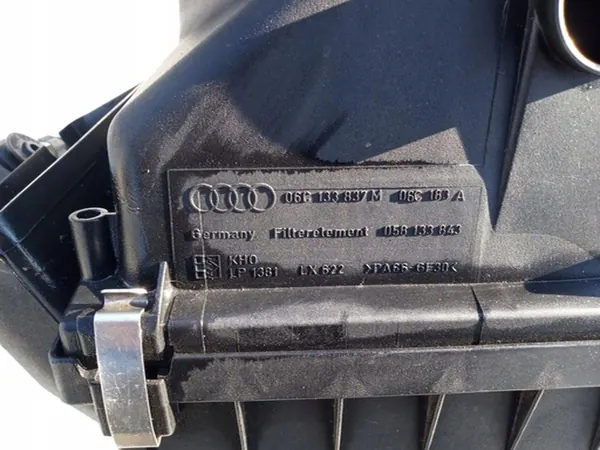 Luftfiltergehäuse OEM 06C133837M für Audi A6 C5 image 6