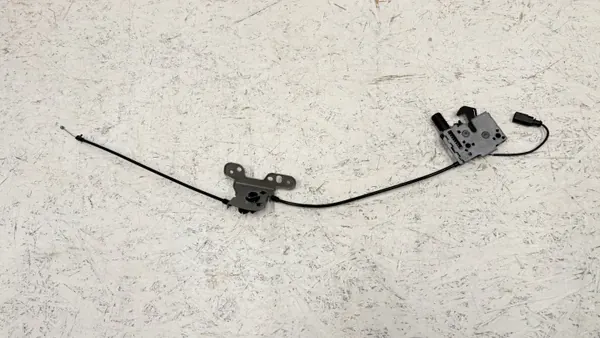 Câble de Verrou OEM 654823509A pour Skoda Scala image 2