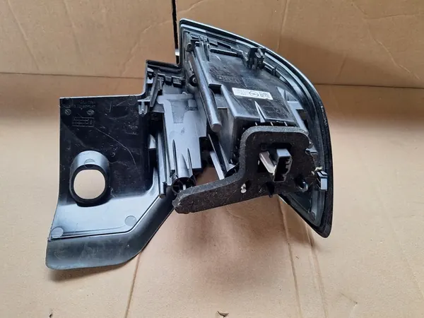 Luz trasera derecha Opel Mokka II B image 7