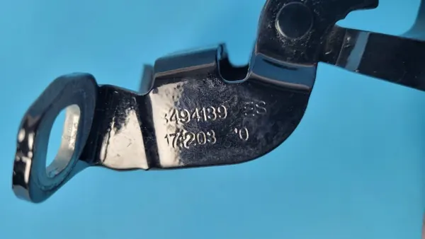 Bisagras de maletero BMW X1 U11 23r OEM 8494140 8494139 image 7
