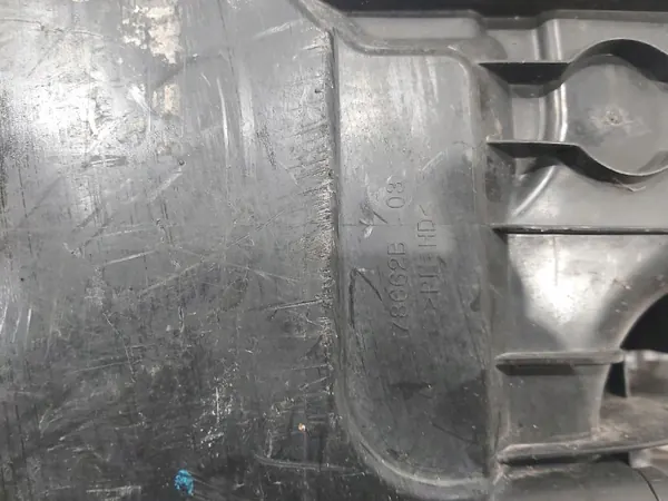 Tanque AdBlue usado OEM 12674101 para Peugeot 308 II image 5