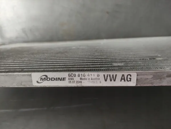 Condenseur AC d'occasion OEM 6C0816411B pour VW image 3