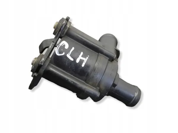 Pompe à eau VW T6 2.0 TDI OEM 5Q0965561B image 2