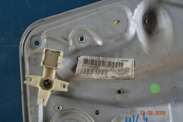Handmatige raambediening OEM 100656 rechts achter VW Golf IV image 5