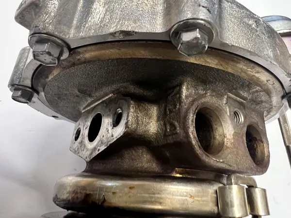 Turbo izquierdo Mercedes 4.7L AMG A2780903580 image 3